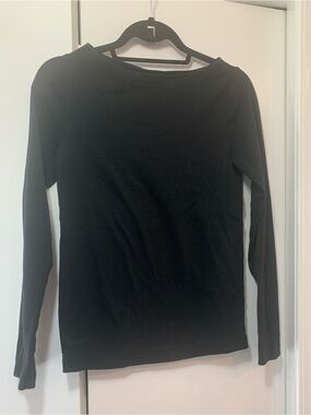 GAP Medium Black Crew Neck Long Sleeve Top